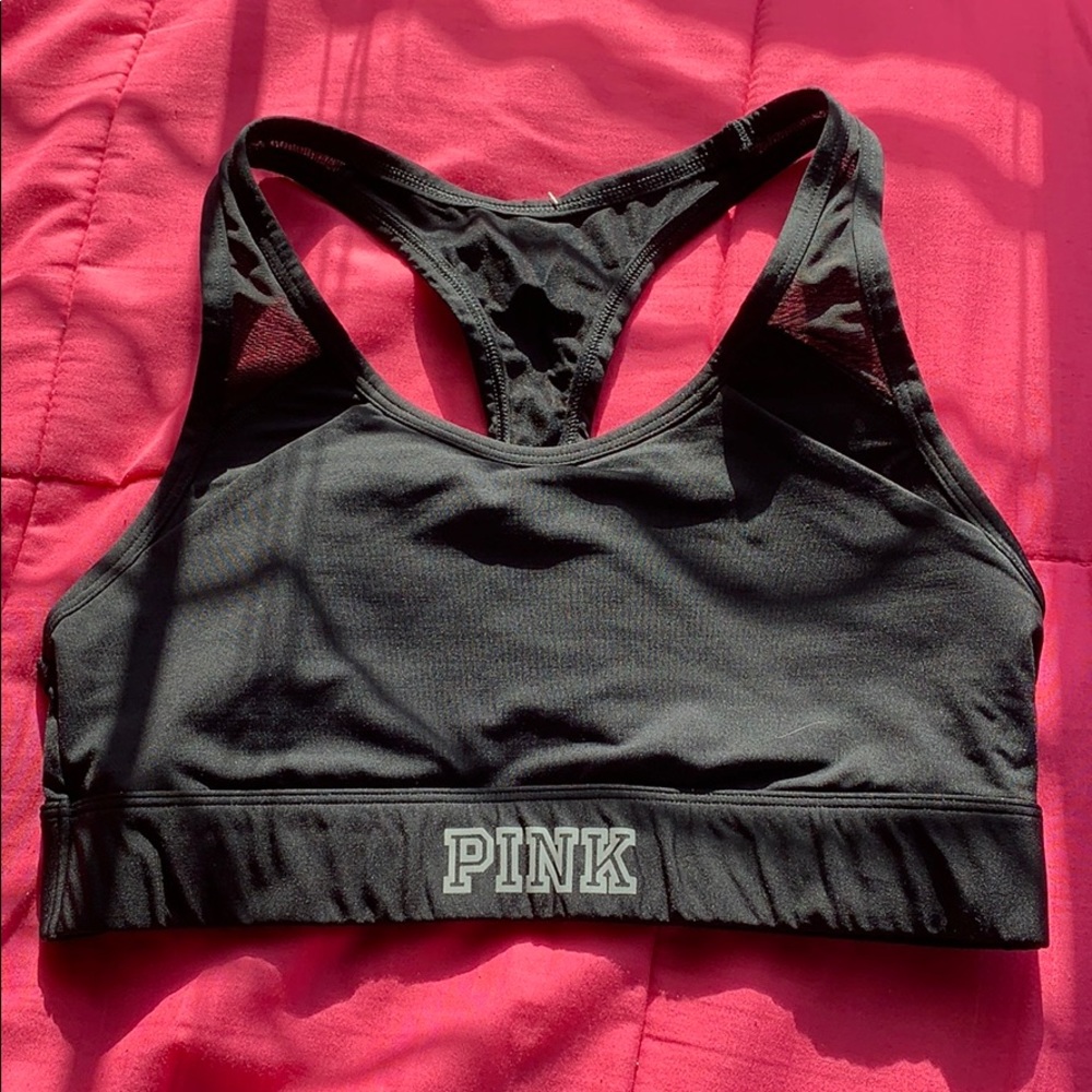 Women’s sports bra